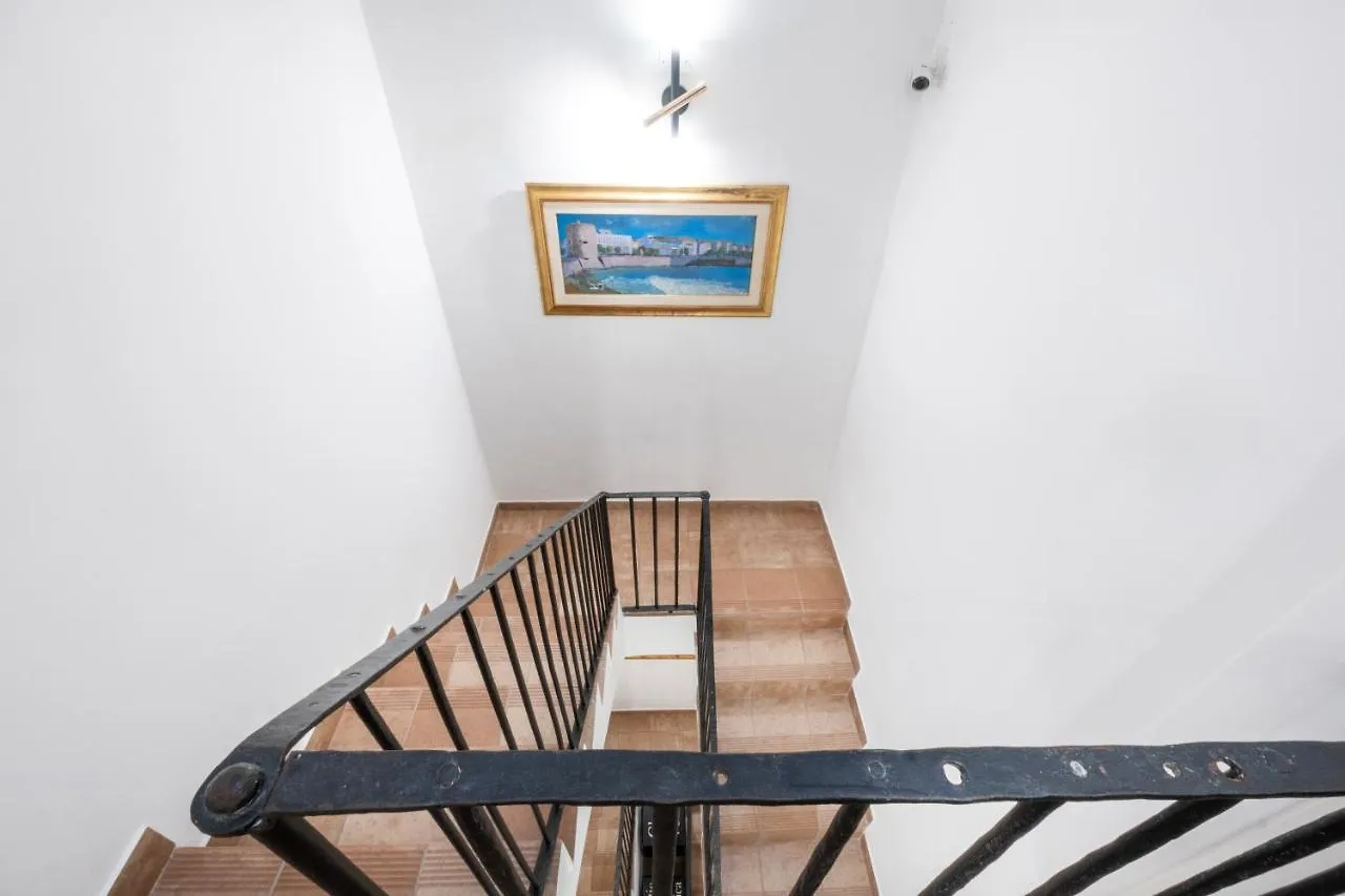 Avenida 12 Hotel Alghero Guest house